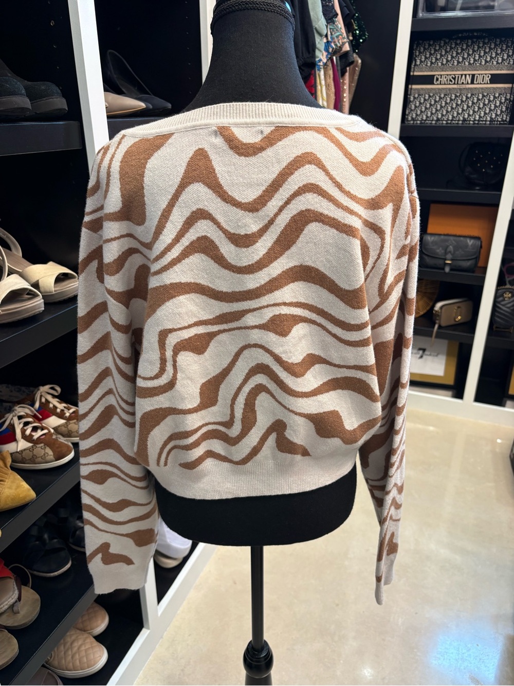 🆕🎉NWT LA Hearts (PacSun) Cream and Tan Zebra-Print Scoop Neck Cropped Sweater - Picture 4 of 10